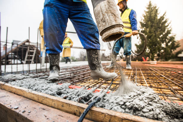 Best Best Concrete Contractor  in River Heights, UT